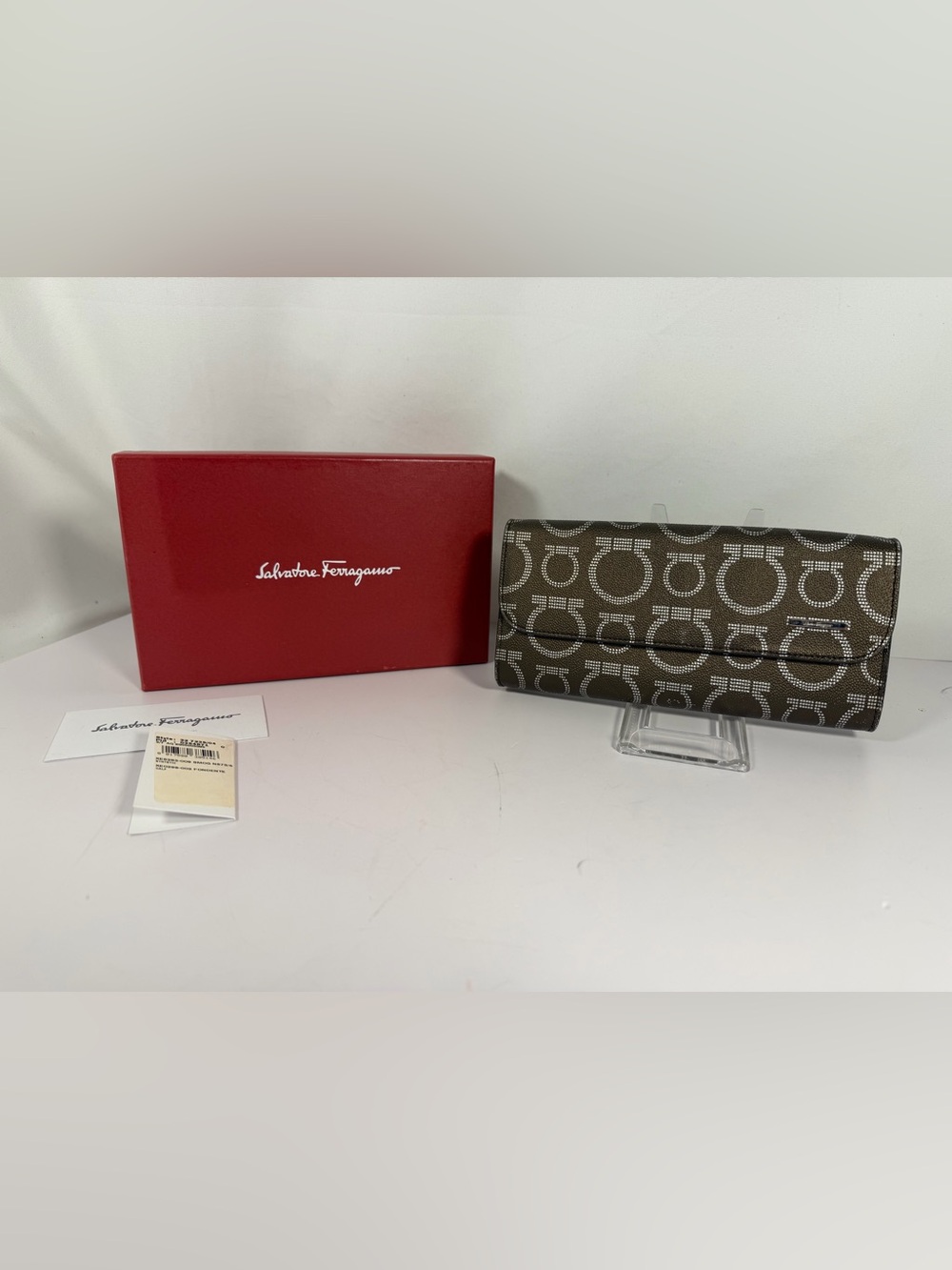 Salvatore Ferragamo Gancini Monogram Brown Continental Wallet Box